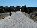 001.jpg